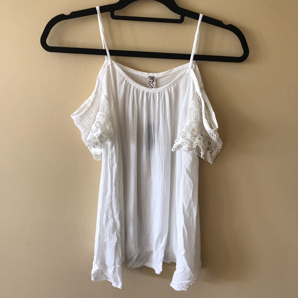 Wet Seal large off shoulder boho White Tank Top